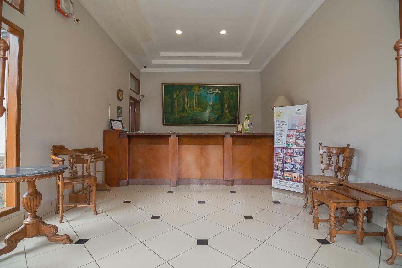 Yehezkiel Hotel Lembang Mitra Reddoorz Экстерьер фото